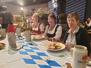Die Skathexen bei München TV im September 2021